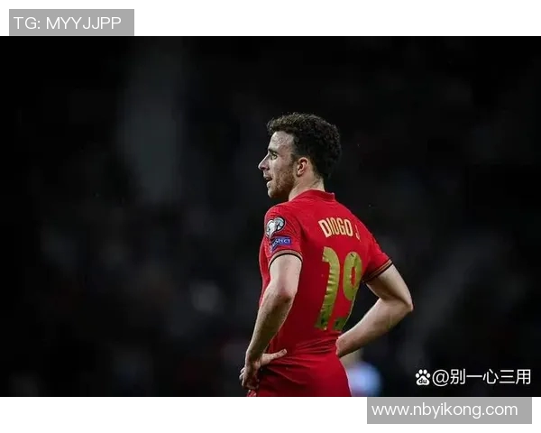 最令球迷讨厌的足球明星背后的故事与争议解析