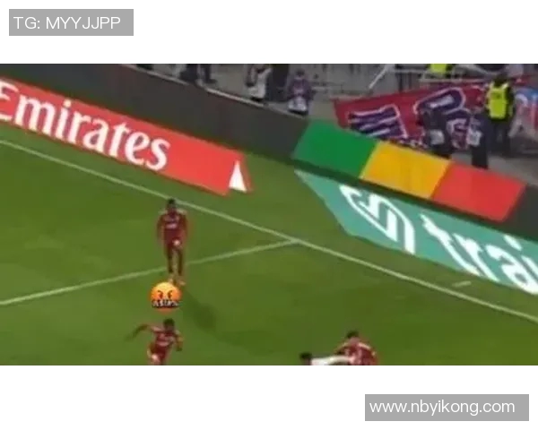 足球明星实力碾压小鲜肉视频展现职业差距与青春风采的精彩对决 足球明星实力碾压小鲜肉视频展现职业差距与青春风采的精彩对决