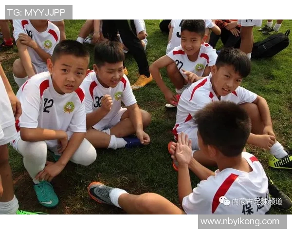 足球明星的儿子萌态百出可爱瞬间大集合让人心动不已 足球明星的儿子萌态百出可爱瞬间大集合让人心动不已